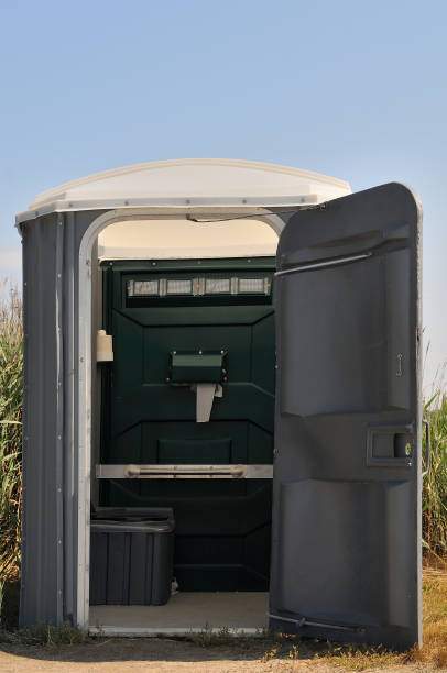 Best Portable bathroom rental  in Carol Stream, IL